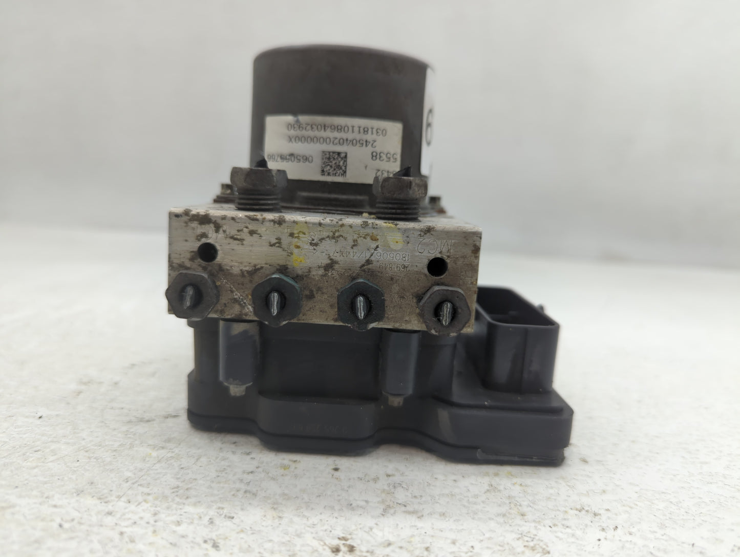 2018 Chevrolet Malibu ABS Pump Control Module Replacement P/N:065055766 Fits OEM Used Auto Parts - Oemusedautoparts1.com
