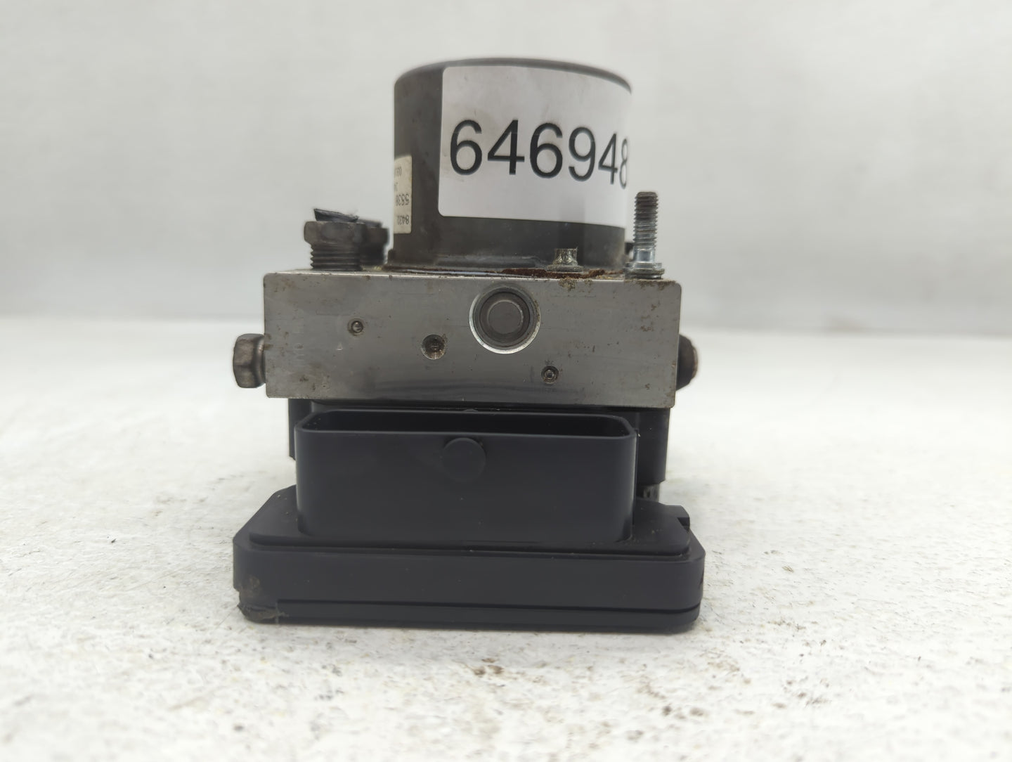 2018 Chevrolet Malibu ABS Pump Control Module Replacement P/N:065055766 Fits OEM Used Auto Parts - Oemusedautoparts1.com