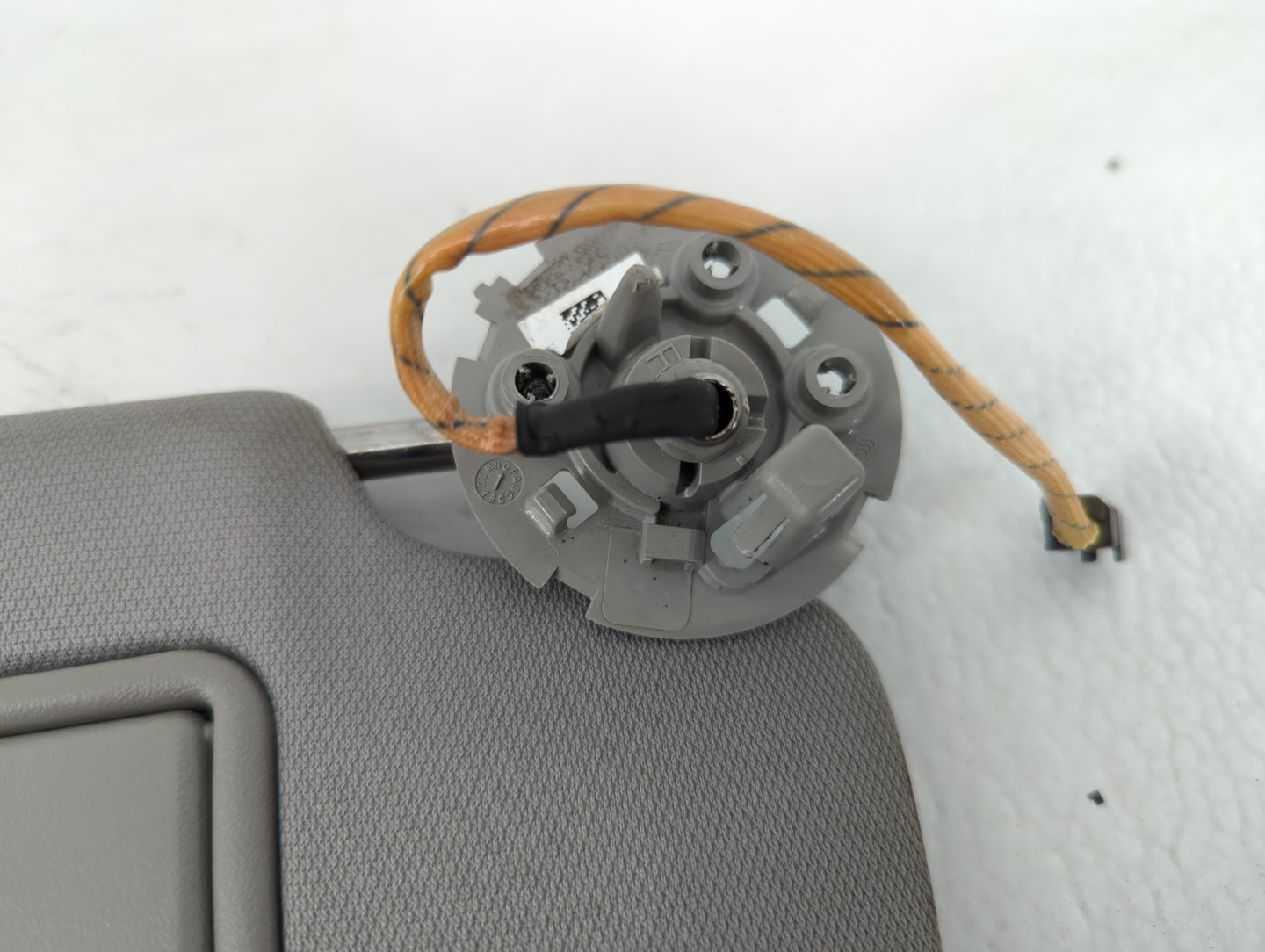 2016-2021 Chevrolet Malibu Sun Visor Shade Replacement Passenger Right Mirror Fits Fits 2016 2017 2018 2019 2020 2021 OEM Us