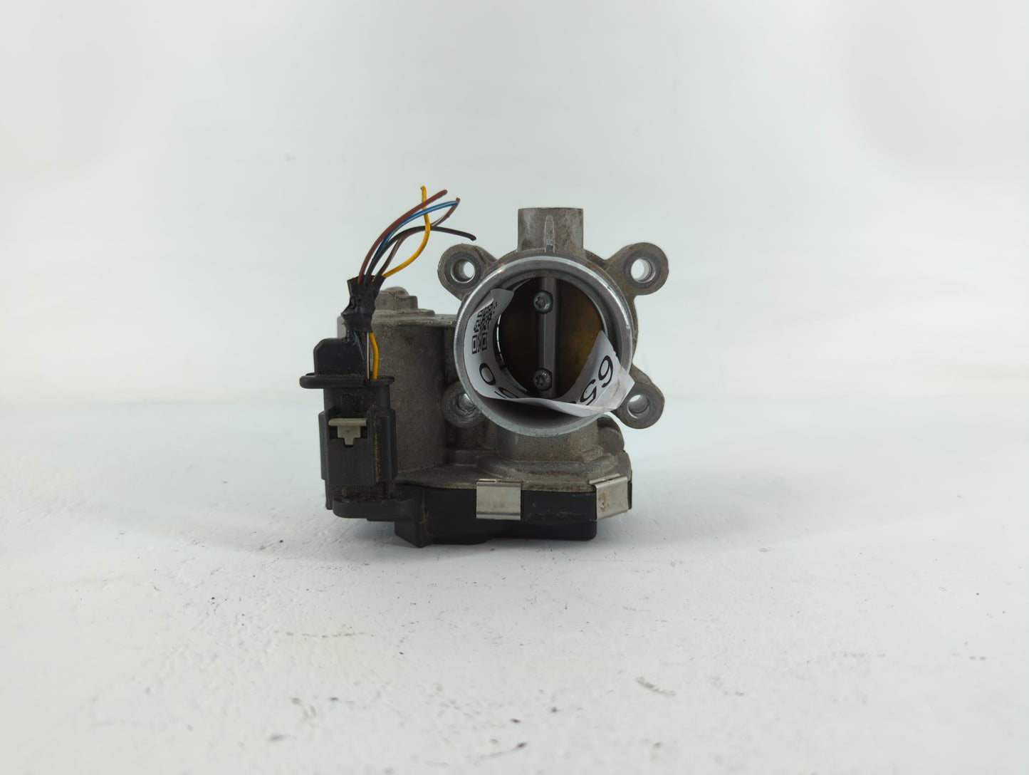 2016-2021 Chevrolet Malibu Throttle Body P/N:12671379AA Fits Fits 2016 2017 2018 2019 2020 2021 2022 OEM Used Auto Parts - O