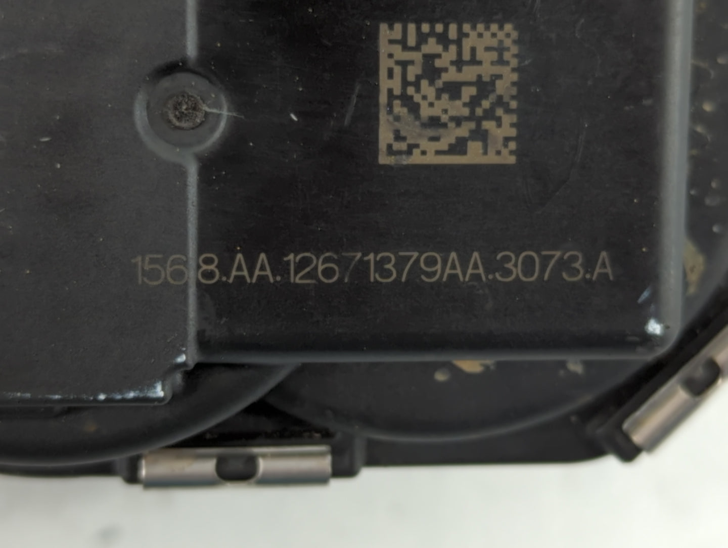 2016-2021 Chevrolet Malibu Throttle Body P/N:12671379AA Fits Fits 2016 2017 2018 2019 2020 2021 2022 OEM Used Auto Parts - O
