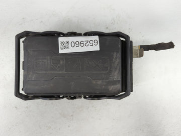 2018-2019 Chevrolet Malibu Fusebox Fuse Box Panel Relay Module P/N:84181107_03 Fits Fits 2018 2019 OEM Used Auto Parts - Oem