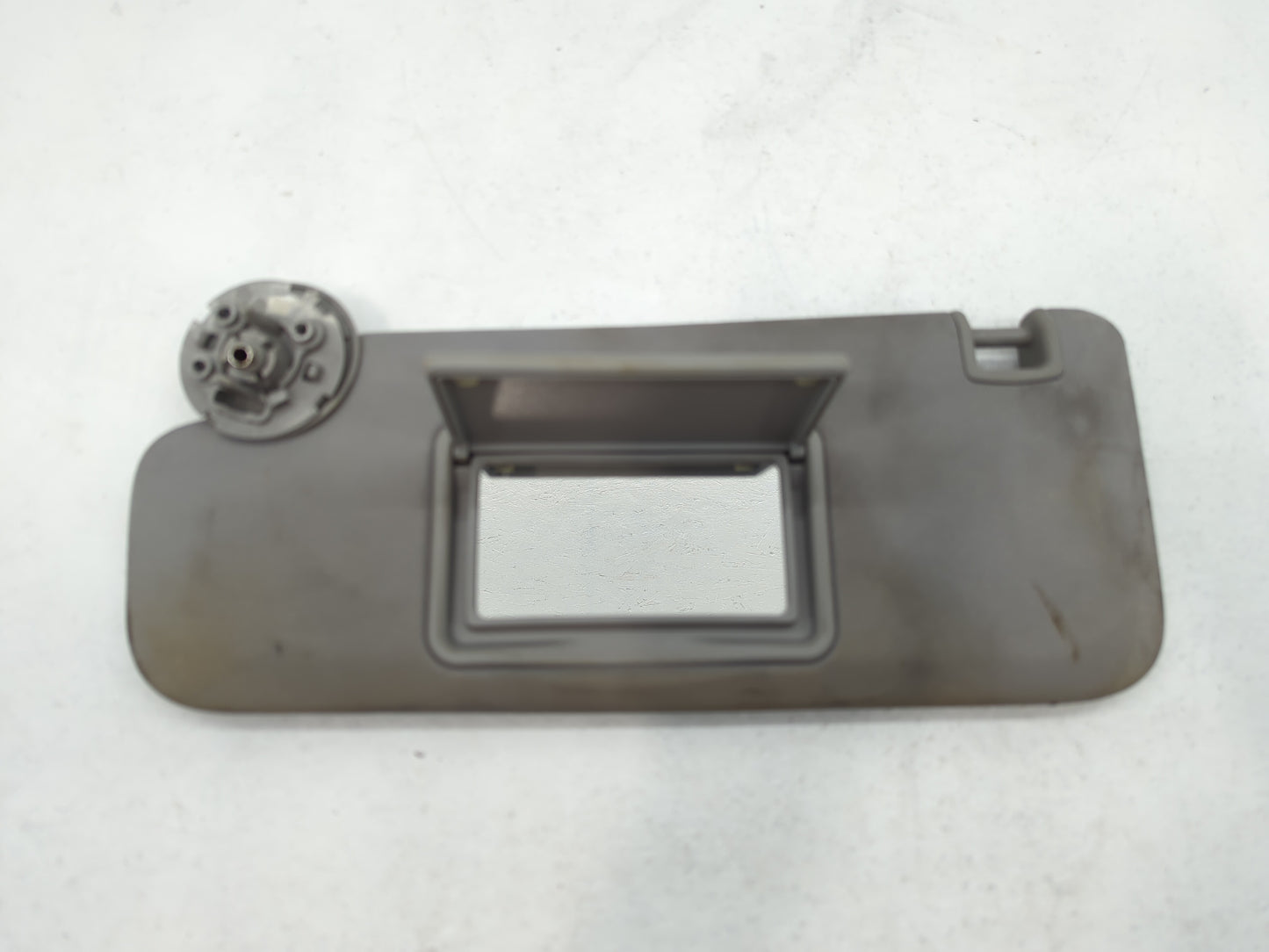 2016-2021 Chevrolet Malibu Sun Visor Shade Replacement Driver Left Mirror Fits Fits 2016 2017 2018 2019 2020 2021 OEM Used A