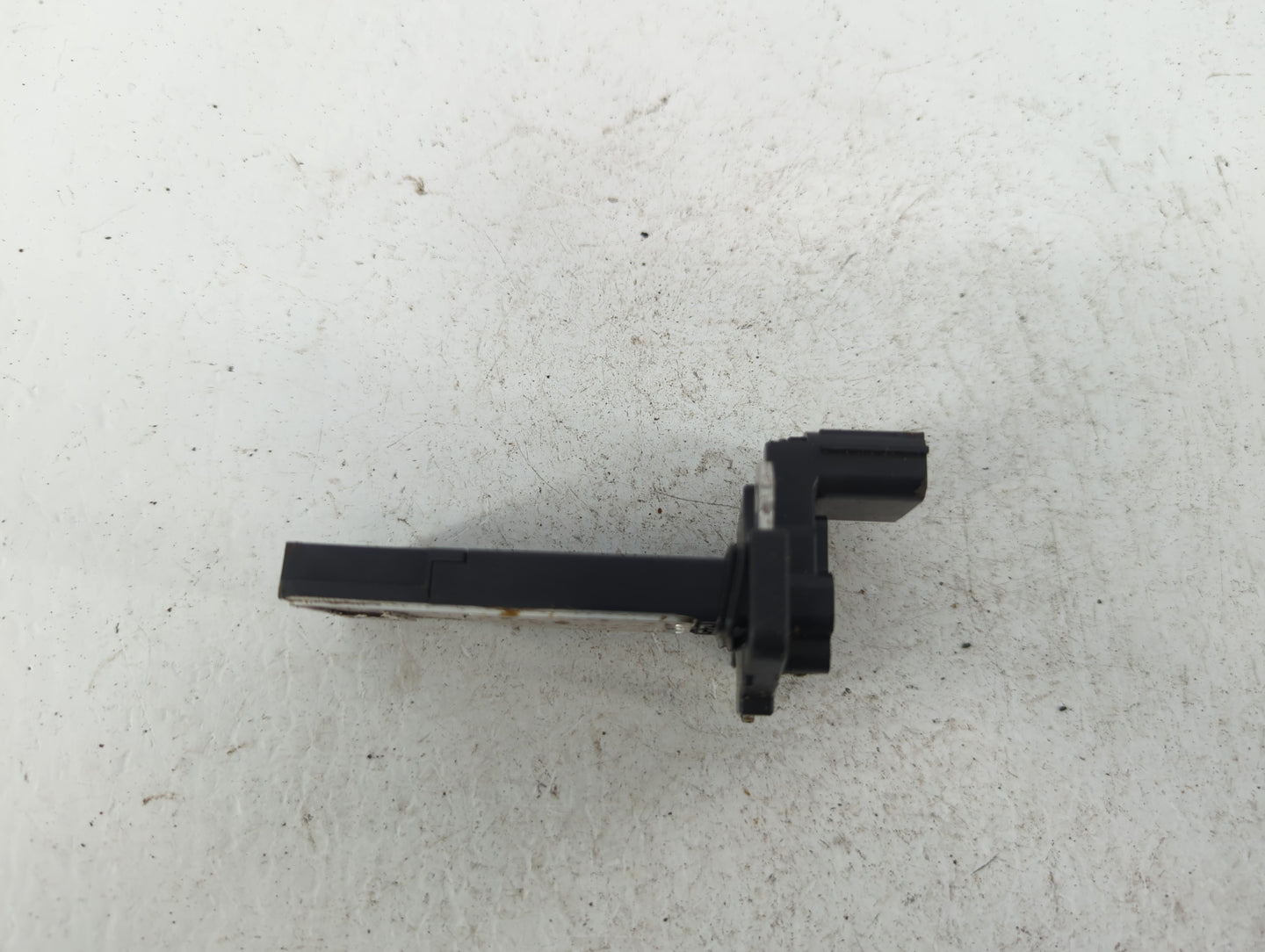 2016-2021 Chevrolet Malibu Mass Air Flow Meter Maf - Oemusedautoparts1.com