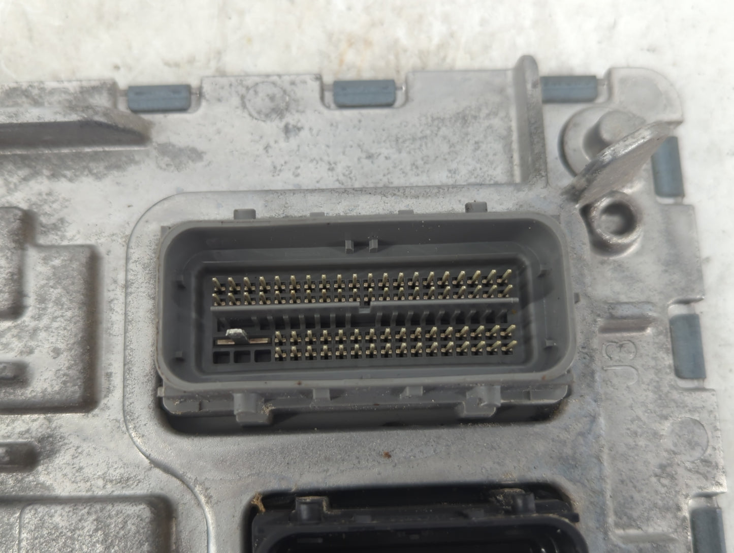 2018-2019 Chevrolet Malibu PCM Engine Control Computer ECU ECM PCU OEM P/N:12689129 Fits Fits 2018 2019 OEM Used Auto Parts 