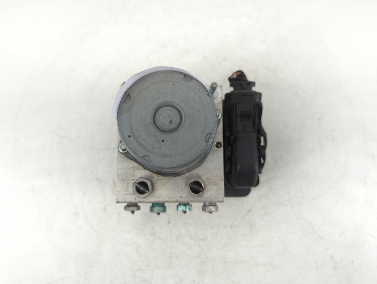 2018 Chevrolet Malibu Anti-Lock Brake ABS Pump Module Actuator OEM P/N:065055766 Fits OEM Used Auto Parts - Oemusedautoparts