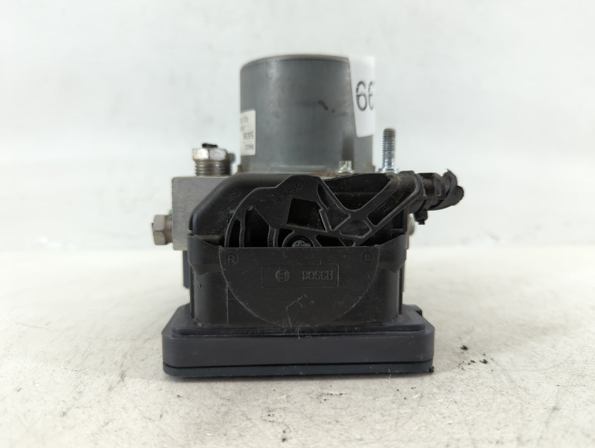 2018 Chevrolet Malibu Anti-Lock Brake ABS Pump Module Actuator OEM P/N:065055766 Fits OEM Used Auto Parts - Oemusedautoparts
