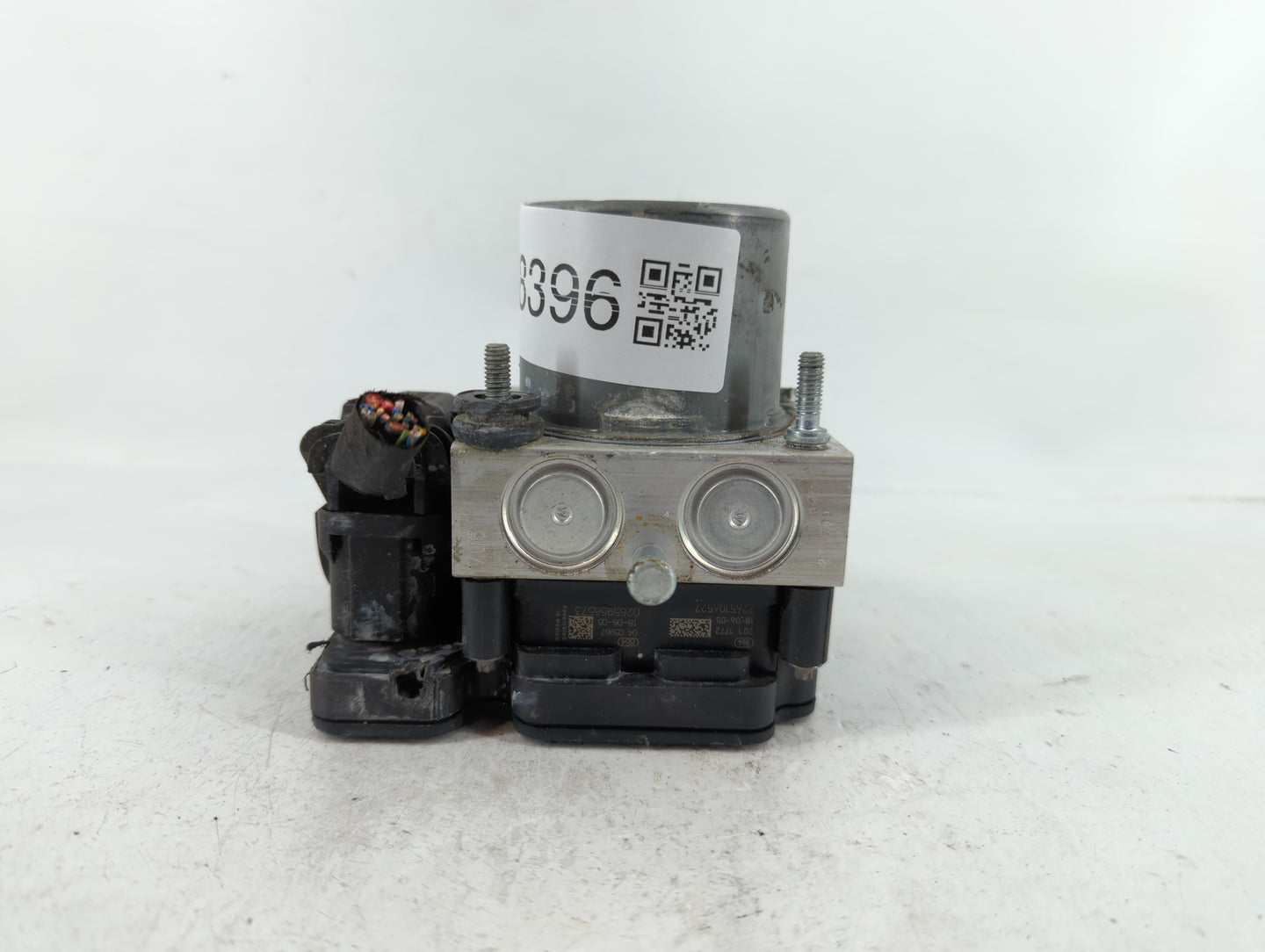 2018 Chevrolet Malibu ABS Pump Control Module Replacement P/N:065055766 Fits OEM Used Auto Parts - Oemusedautoparts1.com