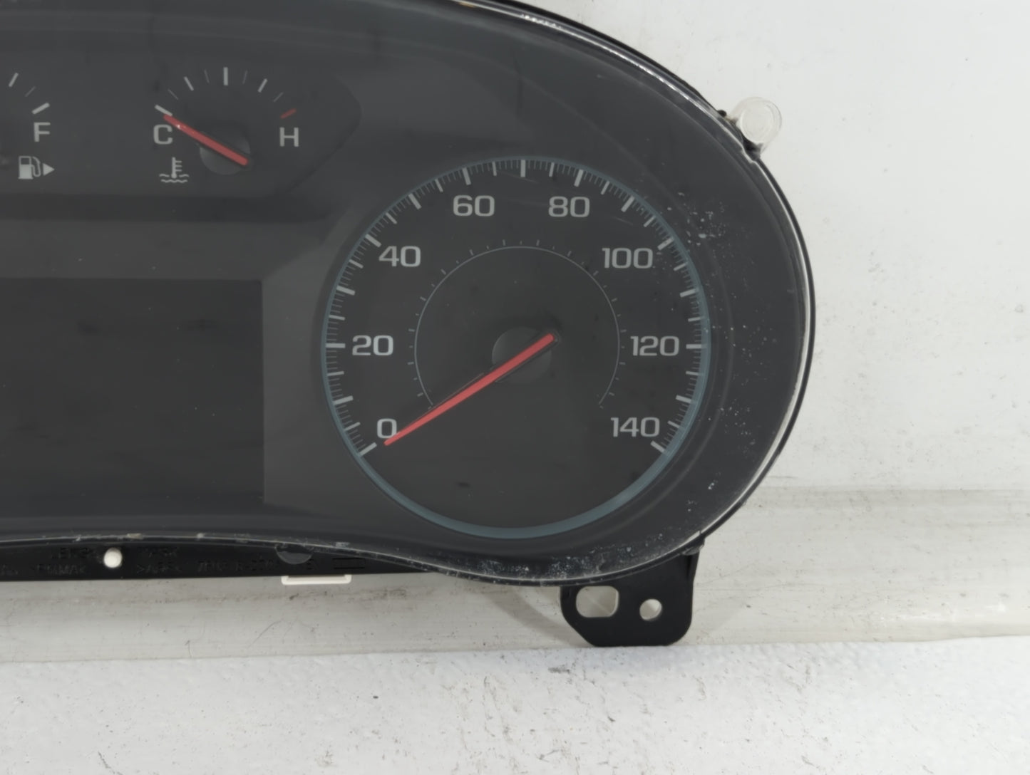 2017-2018 Chevrolet Malibu Instrument Cluster Speedometer Gauges P/N:84451585 Fits Fits 2017 2018 OEM Used Auto Parts - Oemu
