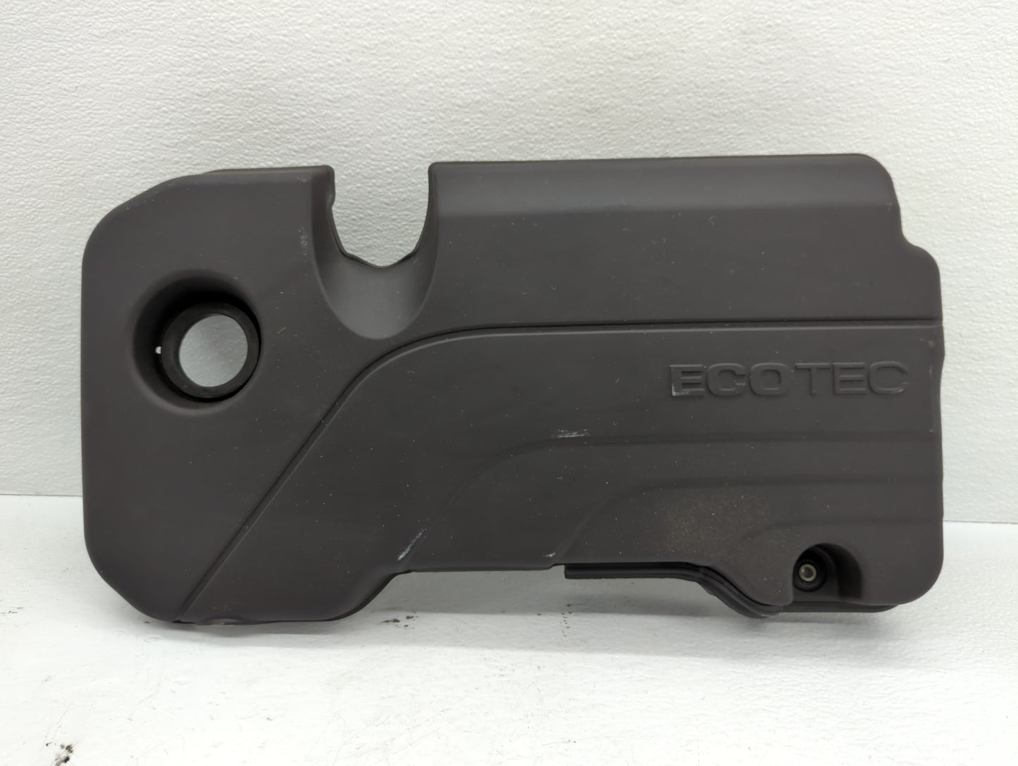 2018 Chevrolet Malibu Engine Cover - Oemusedautoparts1.com