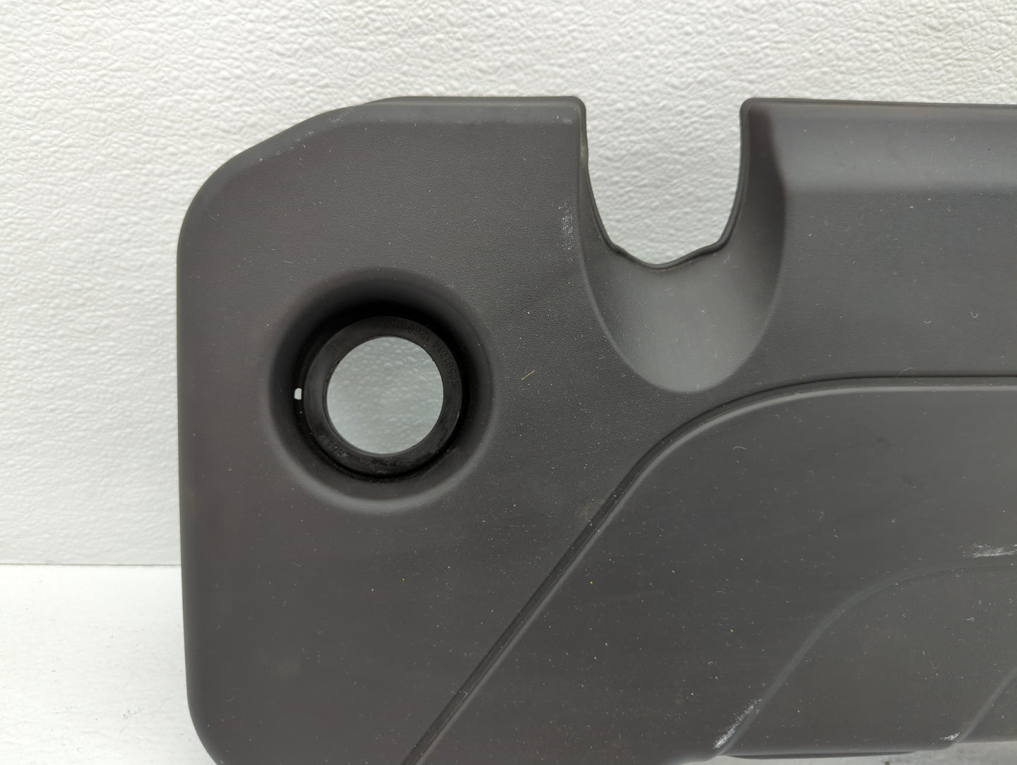 2018 Chevrolet Malibu Engine Cover - Oemusedautoparts1.com