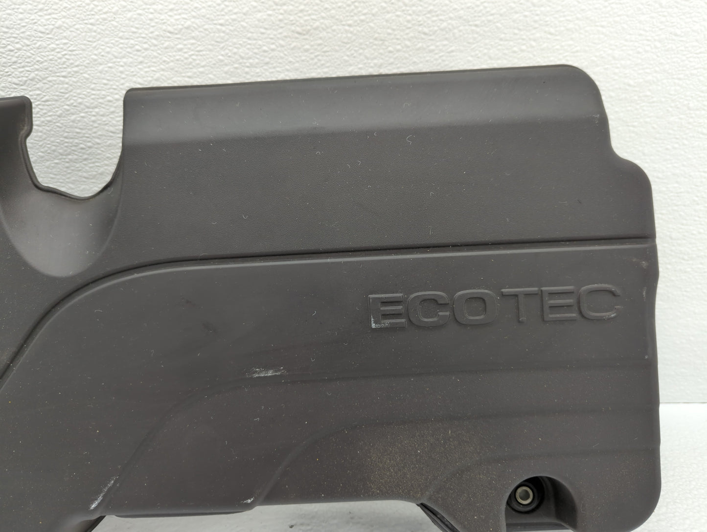 2018 Chevrolet Malibu Engine Cover - Oemusedautoparts1.com