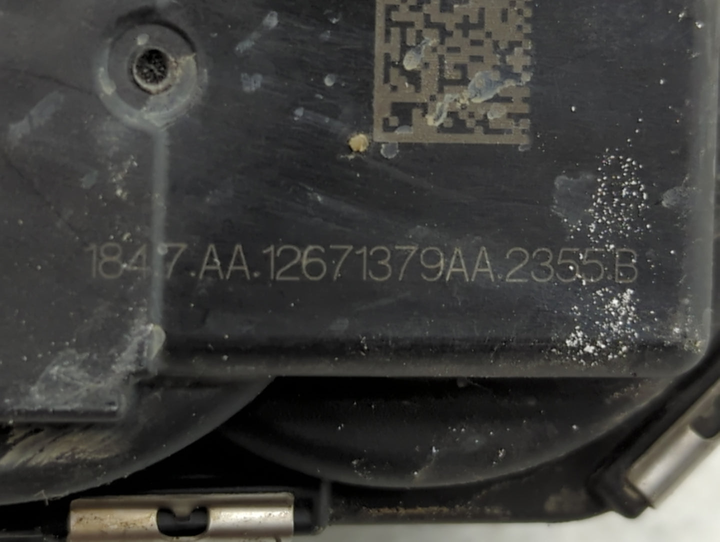 2016-2021 Chevrolet Malibu Throttle Body P/N:12671379AA Fits Fits 2016 2017 2018 2019 2020 2021 2022 OEM Used Auto Parts - O