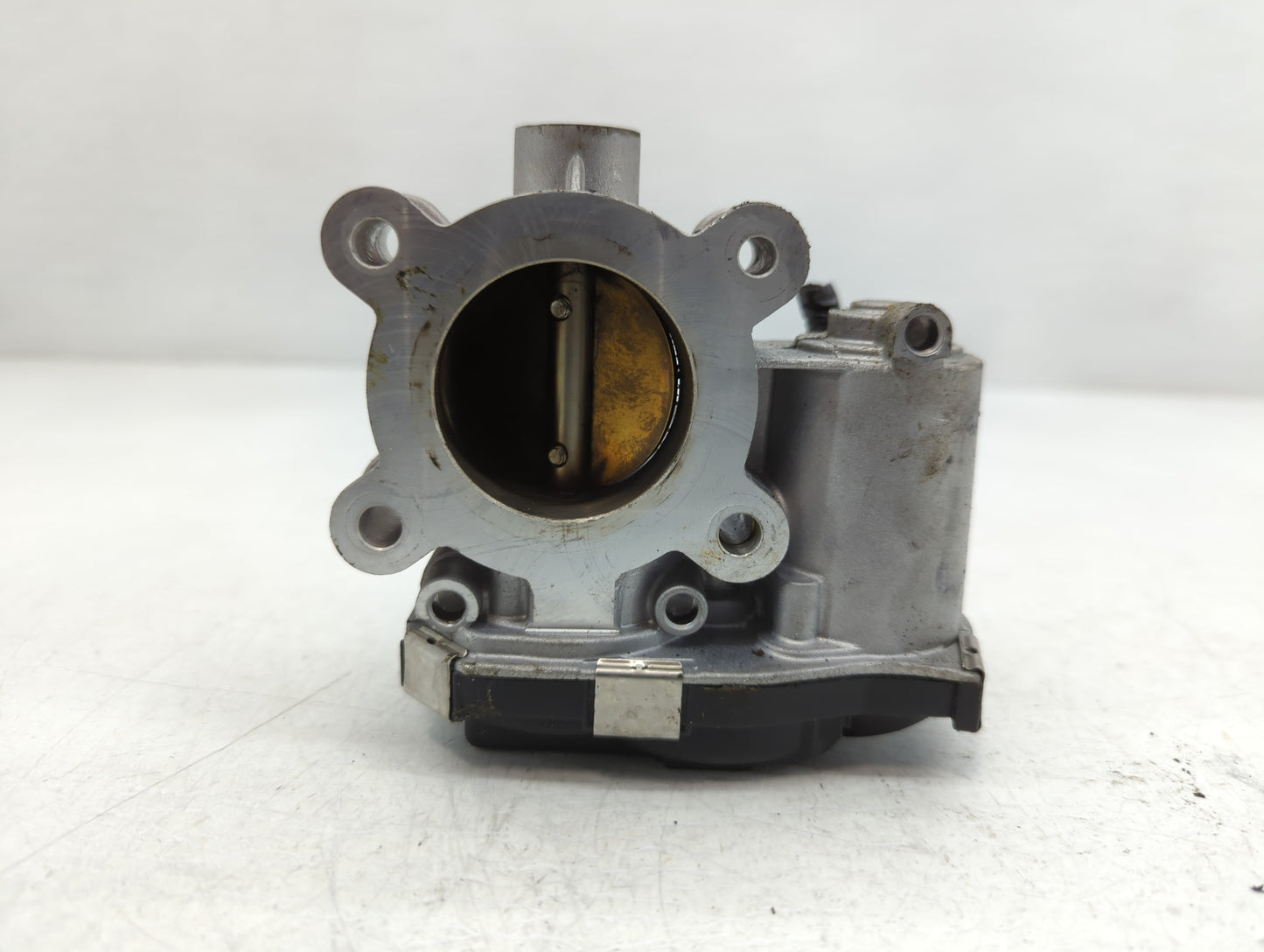 2016-2021 Chevrolet Malibu Throttle Body P/N:12671379AA Fits Fits 2016 2017 2018 2019 2020 2021 2022 OEM Used Auto Parts - O