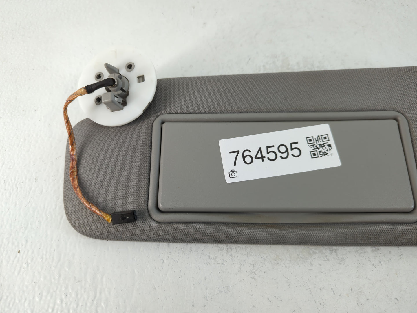 2016-2021 Chevrolet Malibu Sun Visor Shade Replacement Driver Left Mirror Fits Fits 2016 2017 2018 2019 2020 2021 OEM Used A