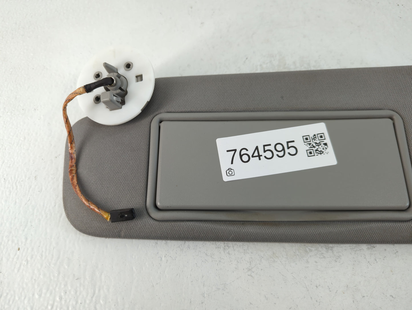 2016-2021 Chevrolet Malibu Sun Visor Shade Replacement Driver Left Mirror Fits Fits 2016 2017 2018 2019 2020 2021 OEM Used A