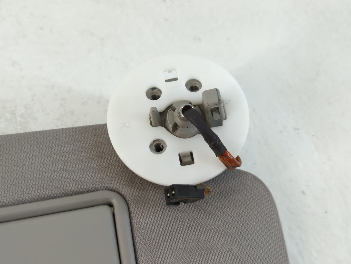 2016-2021 Chevrolet Malibu Sun Visor Shade Replacement Passenger Right Mirror Fits Fits 2016 2017 2018 2019 2020 2021 OEM Us