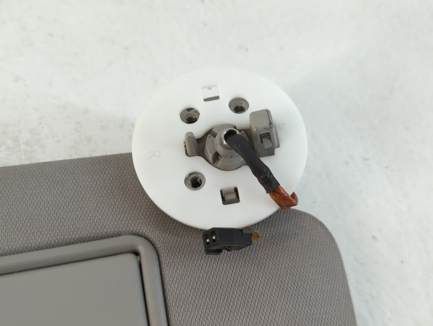 2016-2021 Chevrolet Malibu Sun Visor Shade Replacement Passenger Right Mirror Fits Fits 2016 2017 2018 2019 2020 2021 OEM Us