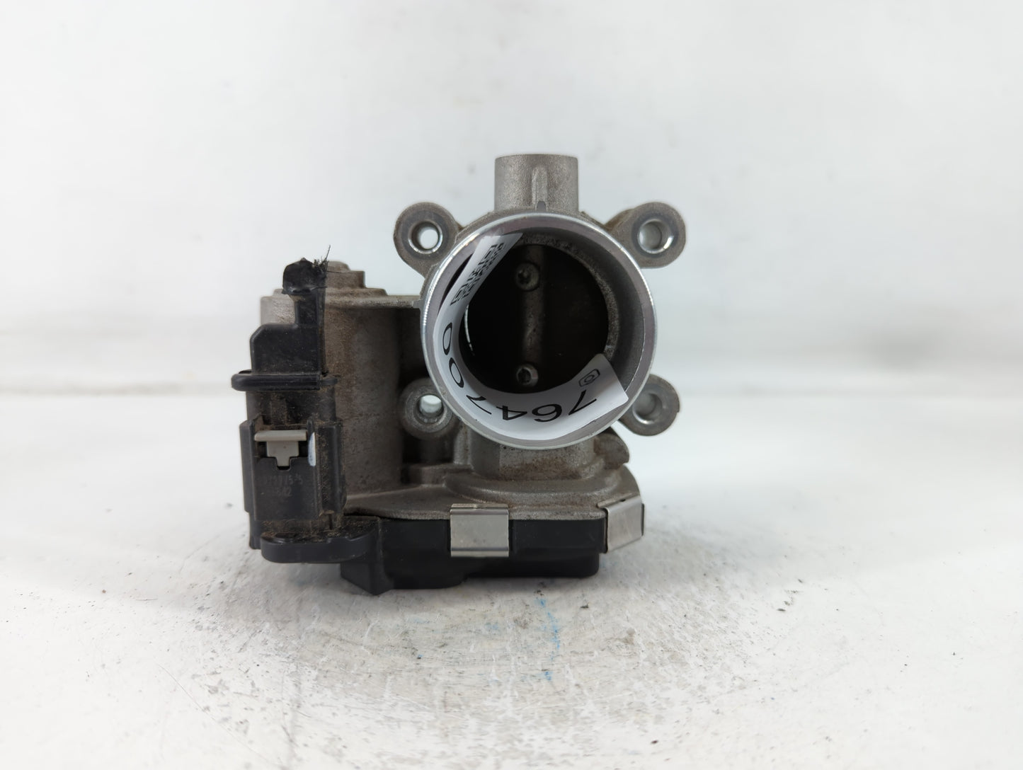 2016-2021 Chevrolet Malibu Throttle Body P/N:12671379AA Fits Fits 2016 2017 2018 2019 2020 2021 2022 OEM Used Auto Parts - O
