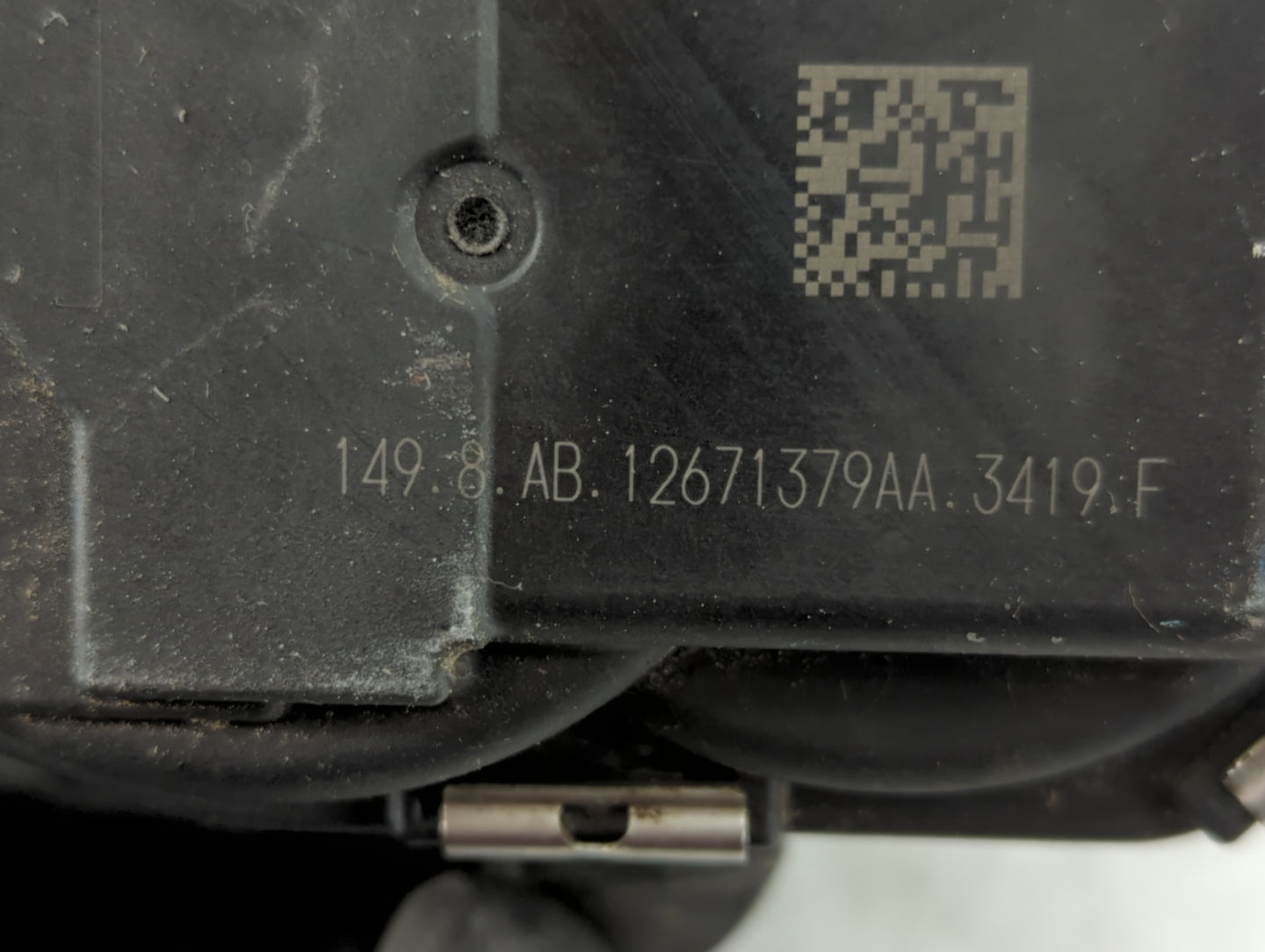 2016-2021 Chevrolet Malibu Throttle Body P/N:12671379AA Fits Fits 2016 2017 2018 2019 2020 2021 2022 OEM Used Auto Parts - O