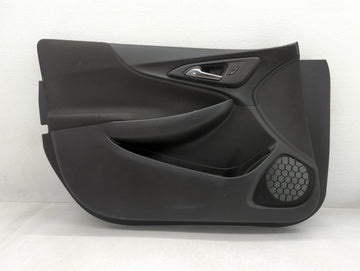 2018 Chevrolet Malibu Front Right Passenger Interior Door Panel Trim - Oemusedautoparts1.com