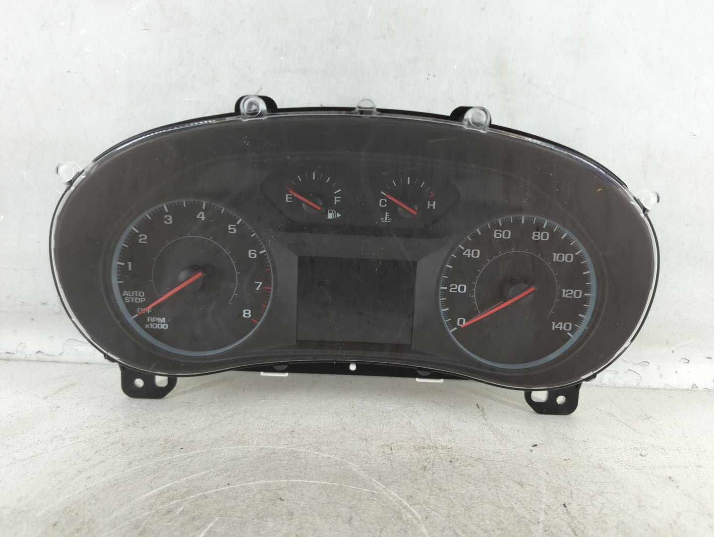 2017-2018 Chevrolet Malibu Instrument Cluster Speedometer Gauges P/N:84128302 Fits Fits 2017 2018 OEM Used Auto Parts - Oemu