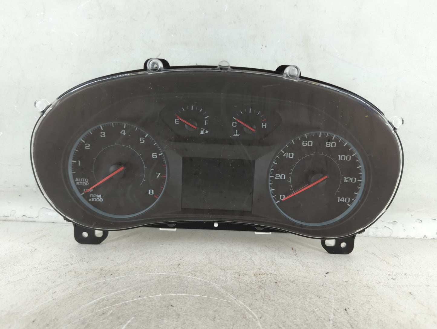 2017-2018 Chevrolet Malibu Instrument Cluster Speedometer Gauges P/N:84128302 Fits Fits 2017 2018 OEM Used Auto Parts - Oemu