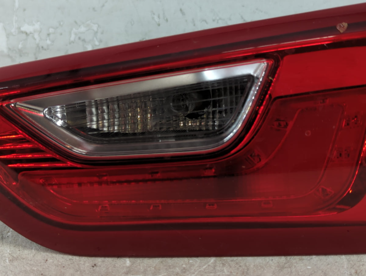 2016-2021 Chevrolet Malibu Rear Center Lid Brake Light Tail Light P/N:84130997 Fits Fits 2016 2017 2018 2019 2020 2021 OEM U