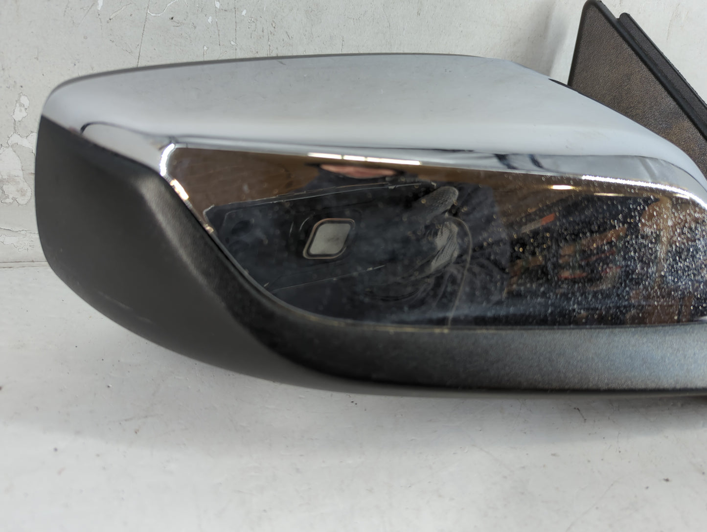 2016-2021 Chevrolet Malibu Passenger Right Side View Manual Door Mirror - Oemusedautoparts1.com
