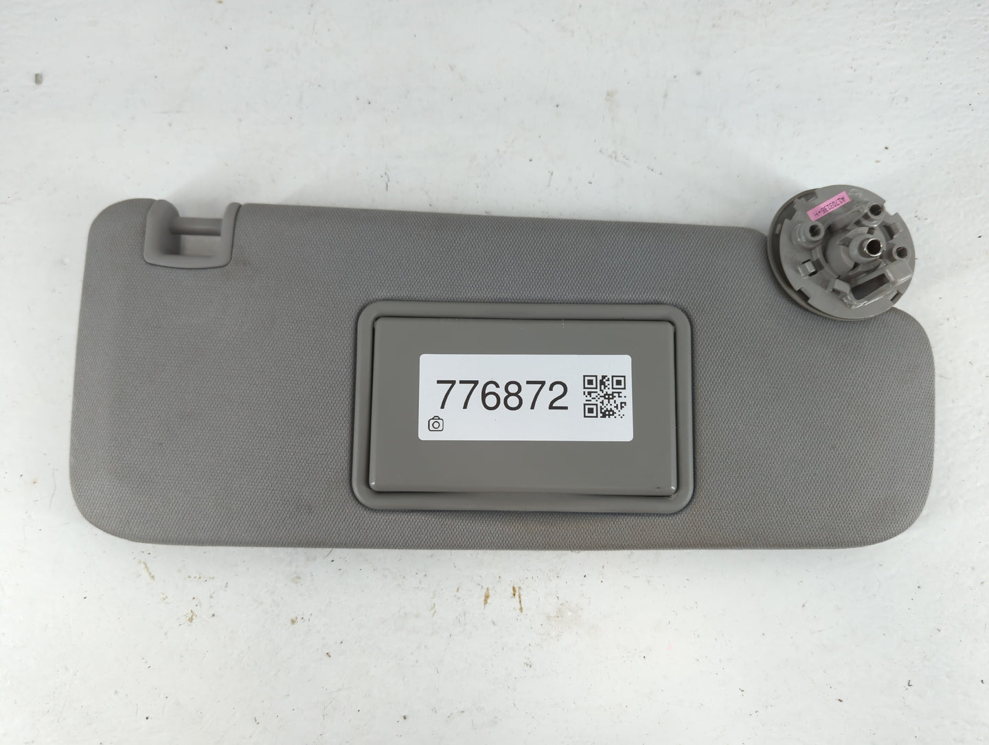 2016-2021 Chevrolet Malibu Sun Visor Shade Replacement Passenger Right Mirror Fits Fits 2016 2017 2018 2019 2020 2021 OEM Us