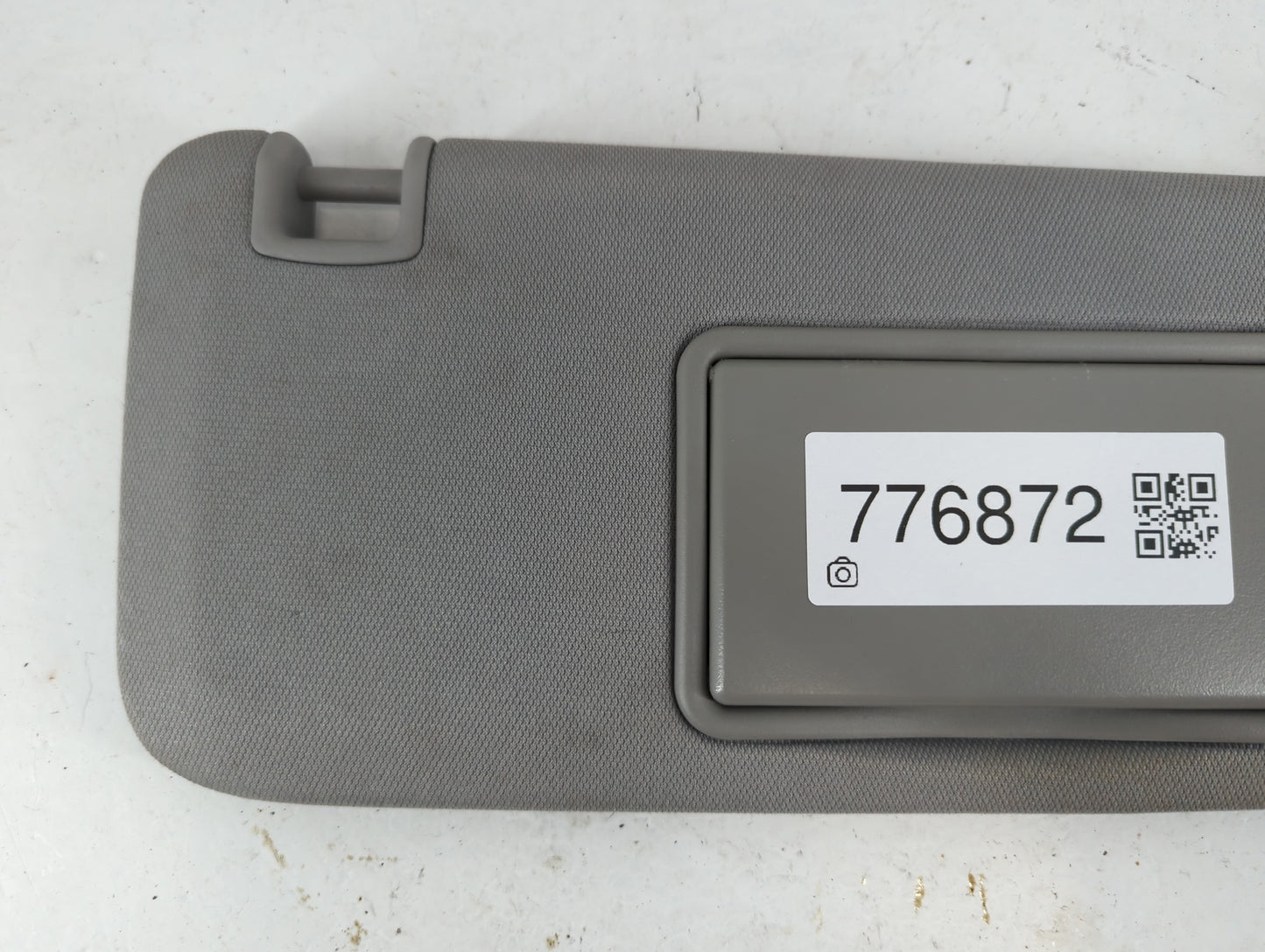 2016-2021 Chevrolet Malibu Sun Visor Shade Replacement Passenger Right Mirror Fits Fits 2016 2017 2018 2019 2020 2021 OEM Us