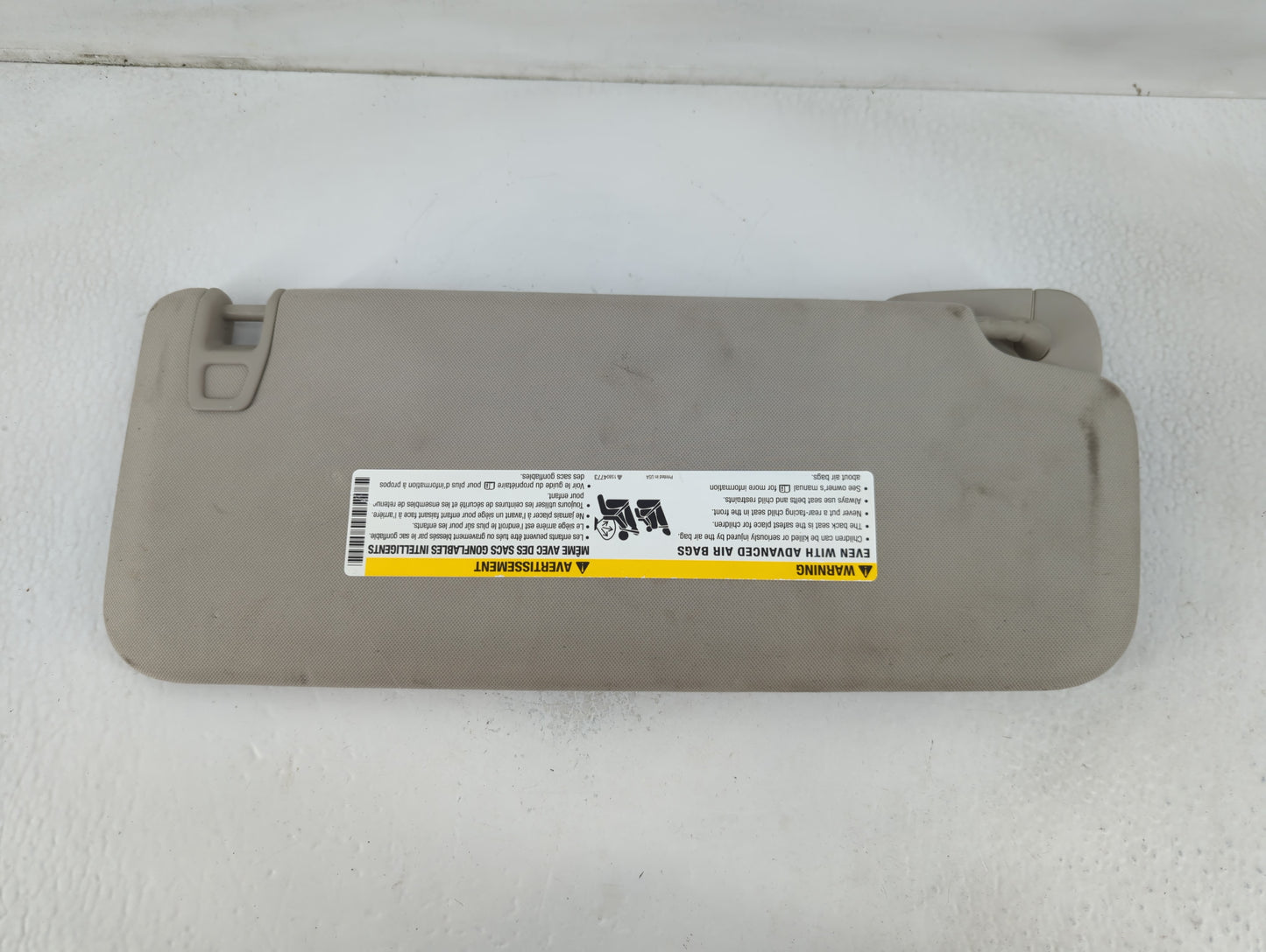 2016-2021 Chevrolet Malibu Sun Visor Shade Replacement Driver Left Mirror Fits Fits 2016 2017 2018 2019 2020 2021 OEM Used A