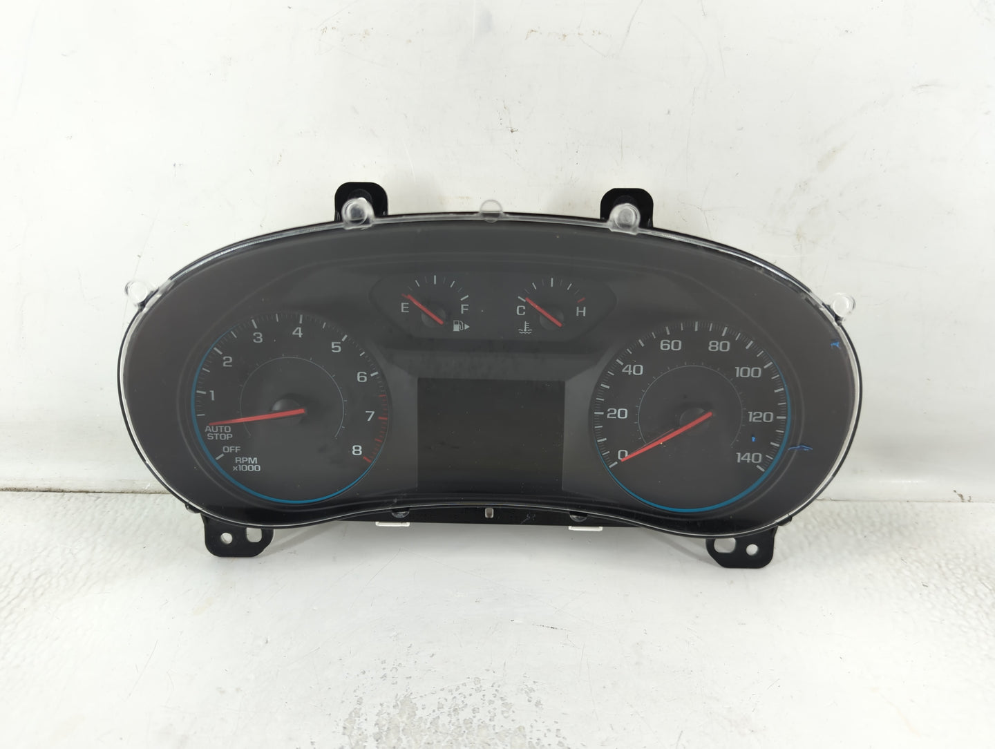 2017-2018 Chevrolet Malibu Instrument Cluster Speedometer Gauges P/N:84128302 Fits Fits 2017 2018 OEM Used Auto Parts - Oemu