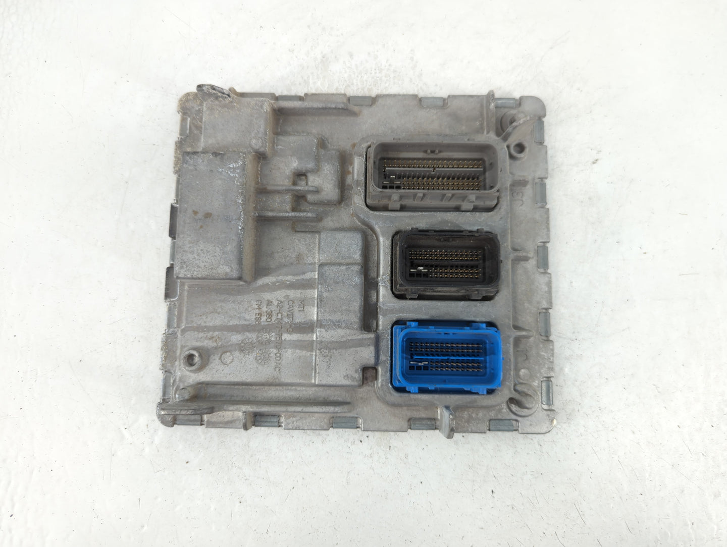 2018-2019 Chevrolet Malibu PCM Engine Control Computer ECU ECM PCU OEM P/N:12689129 Fits Fits 2018 2019 OEM Used Auto Parts 