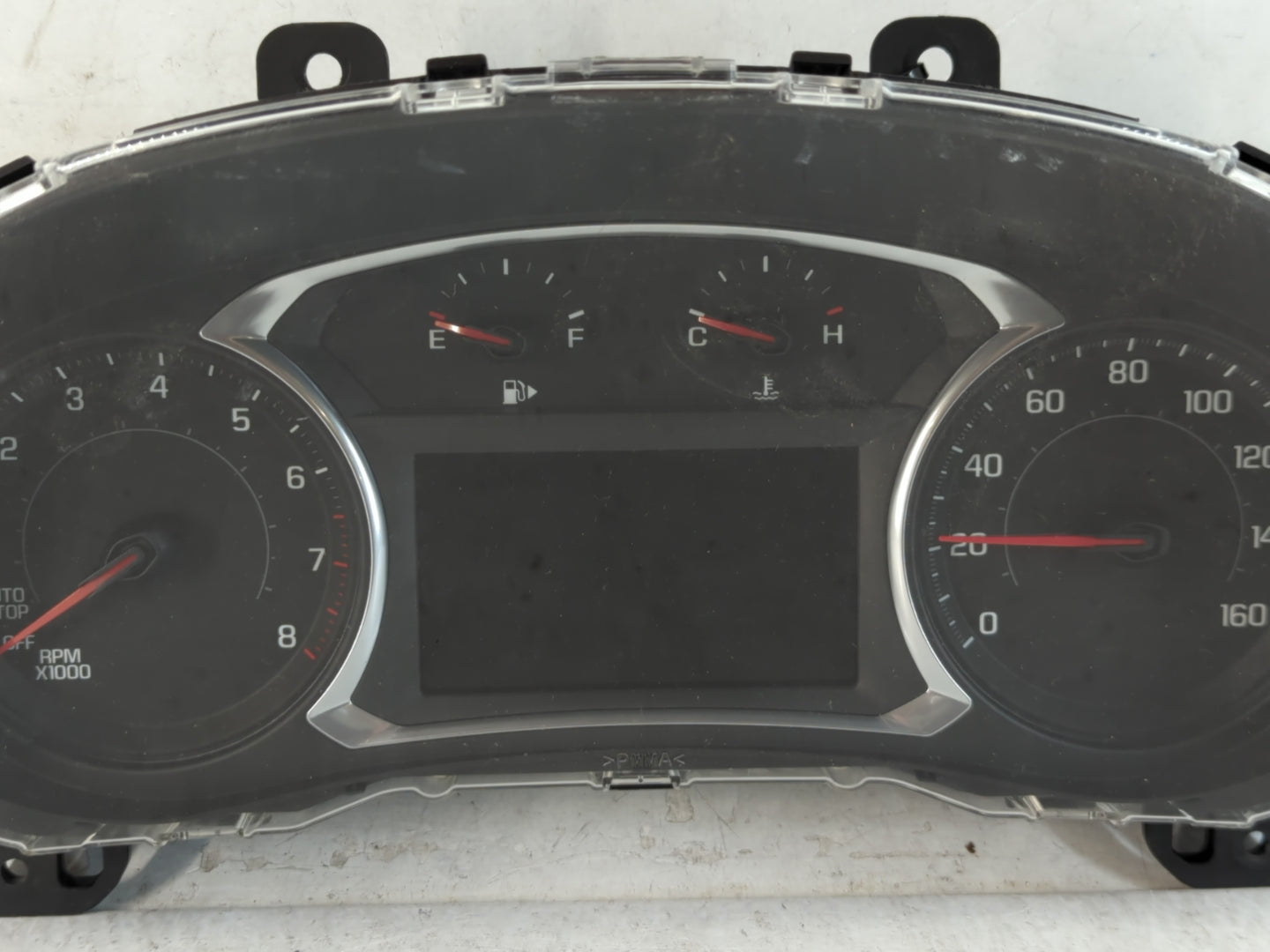 2017-2018 Chevrolet Malibu Instrument Cluster Speedometer Gauges P/N:84265612 Fits Fits 2017 2018 OEM Used Auto Parts - Oemu
