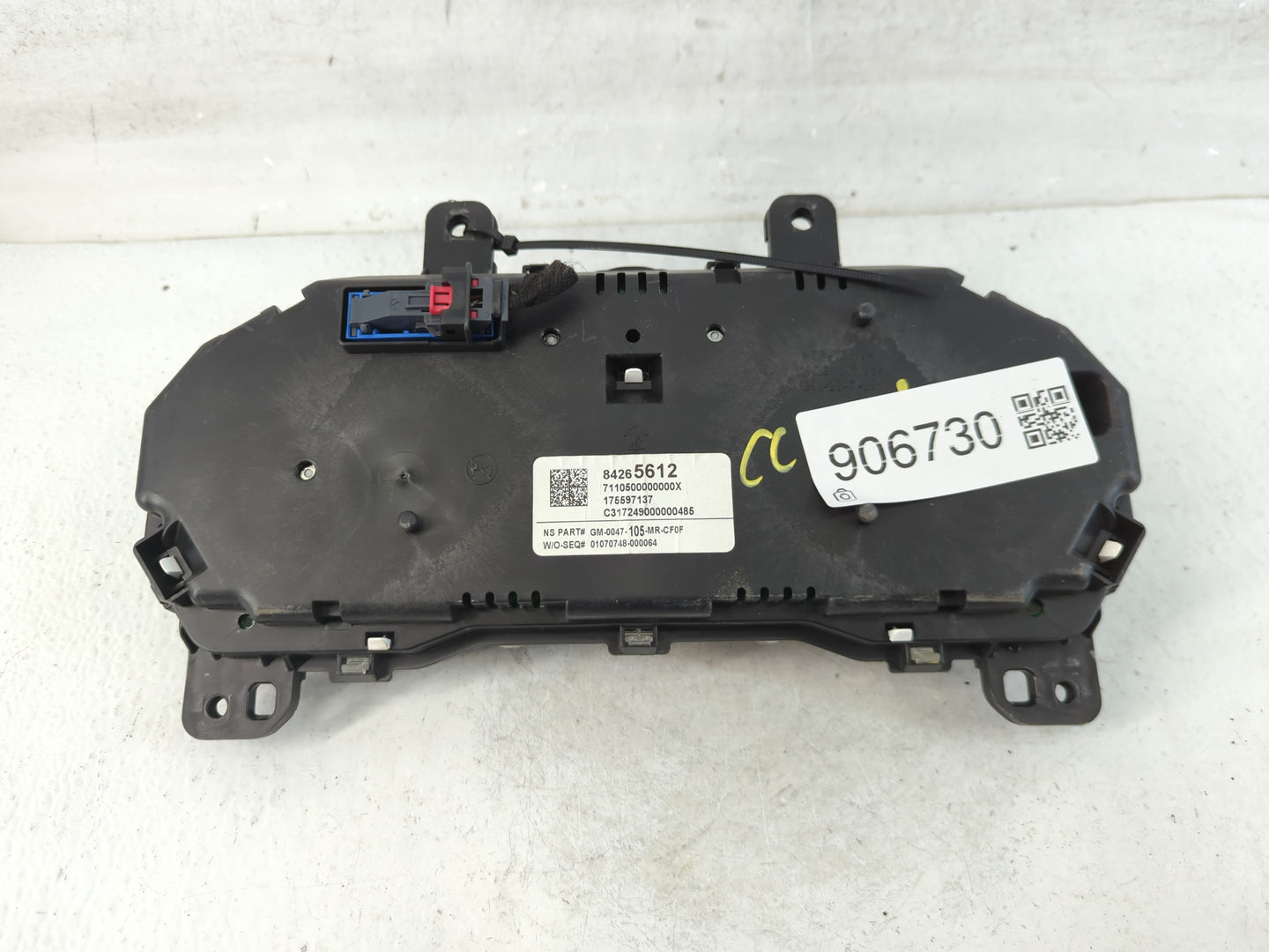 2017-2018 Chevrolet Malibu Instrument Cluster Speedometer Gauges P/N:84265612 Fits Fits 2017 2018 OEM Used Auto Parts - Oemu
