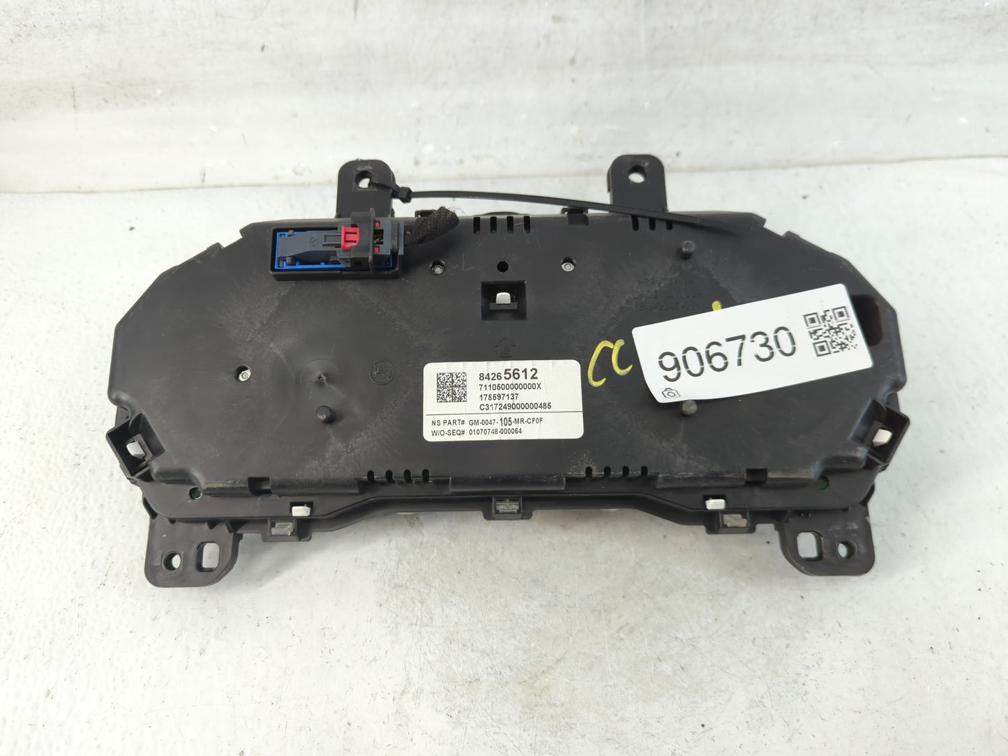 2017-2018 Chevrolet Malibu Instrument Cluster Speedometer Gauges P/N:84265612 Fits Fits 2017 2018 OEM Used Auto Parts - Oemu