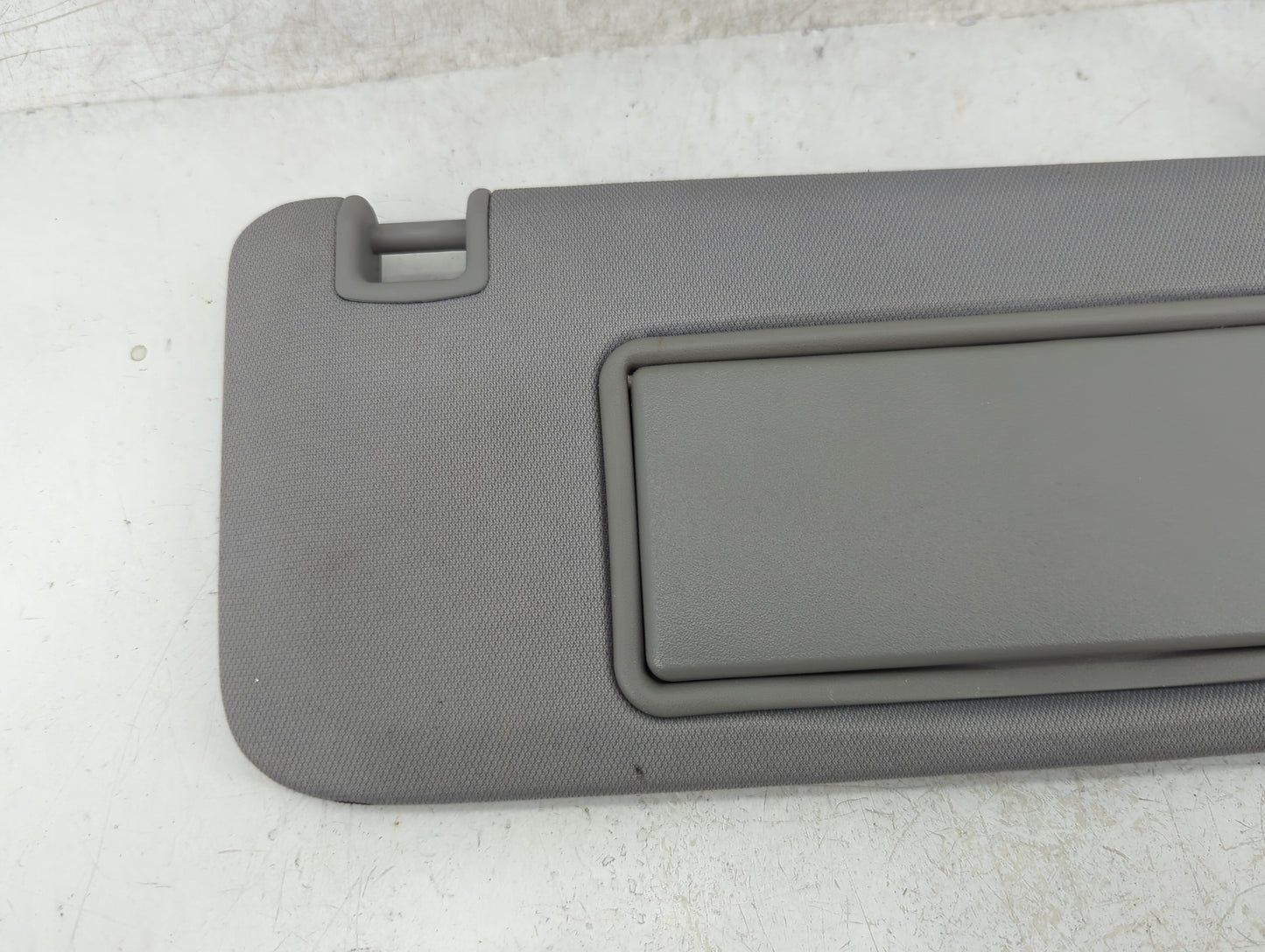 2016-2021 Chevrolet Malibu Sun Visor Shade Replacement Driver Left Mirror Fits Fits 2016 2017 2018 2019 2020 2021 OEM Used A