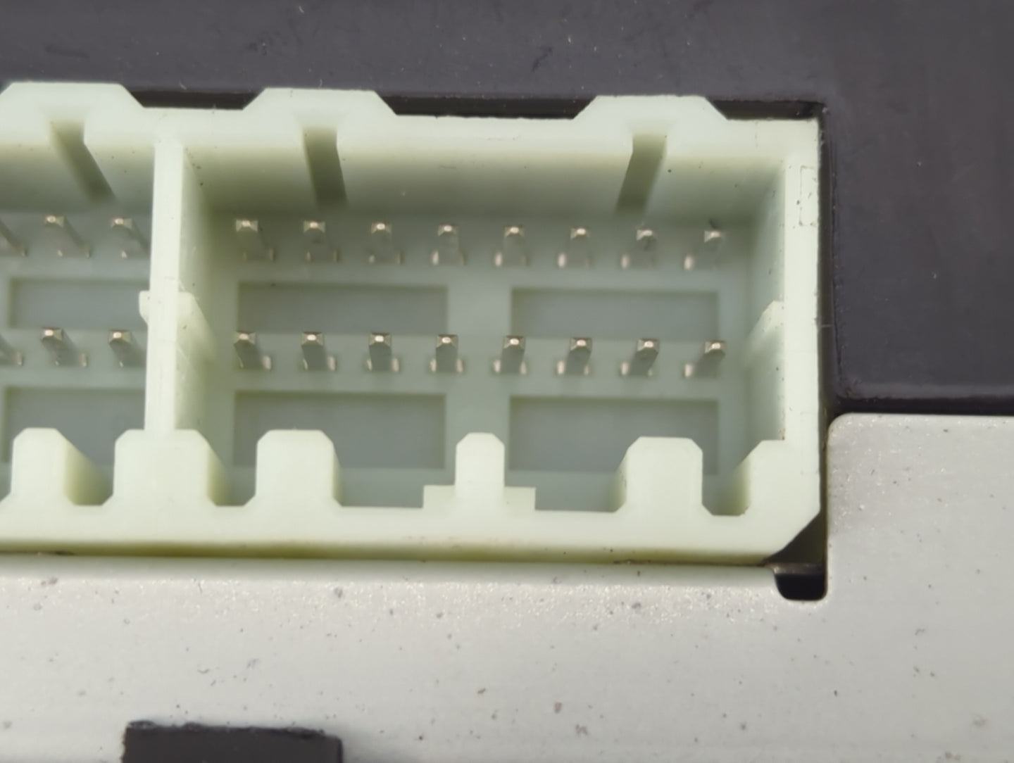 2018-2018 Chevrolet Malibu Information-gps-tv Control Module - Oemusedautoparts1.com
