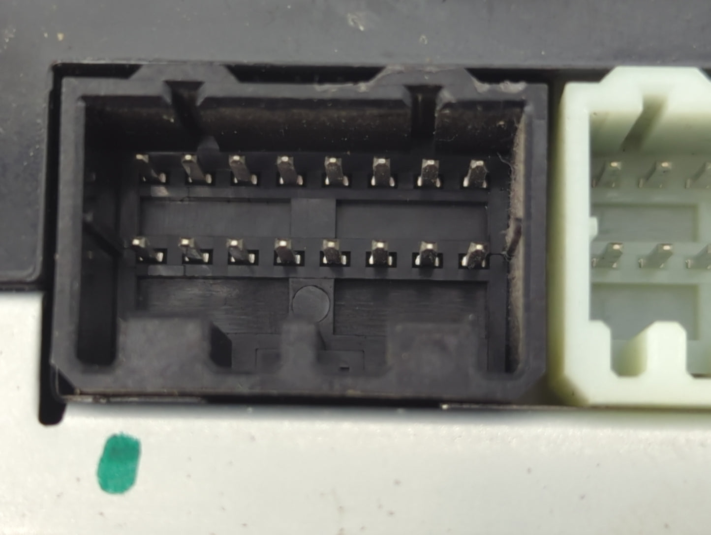 2018-2018 Chevrolet Malibu Information-gps-tv Control Module - Oemusedautoparts1.com