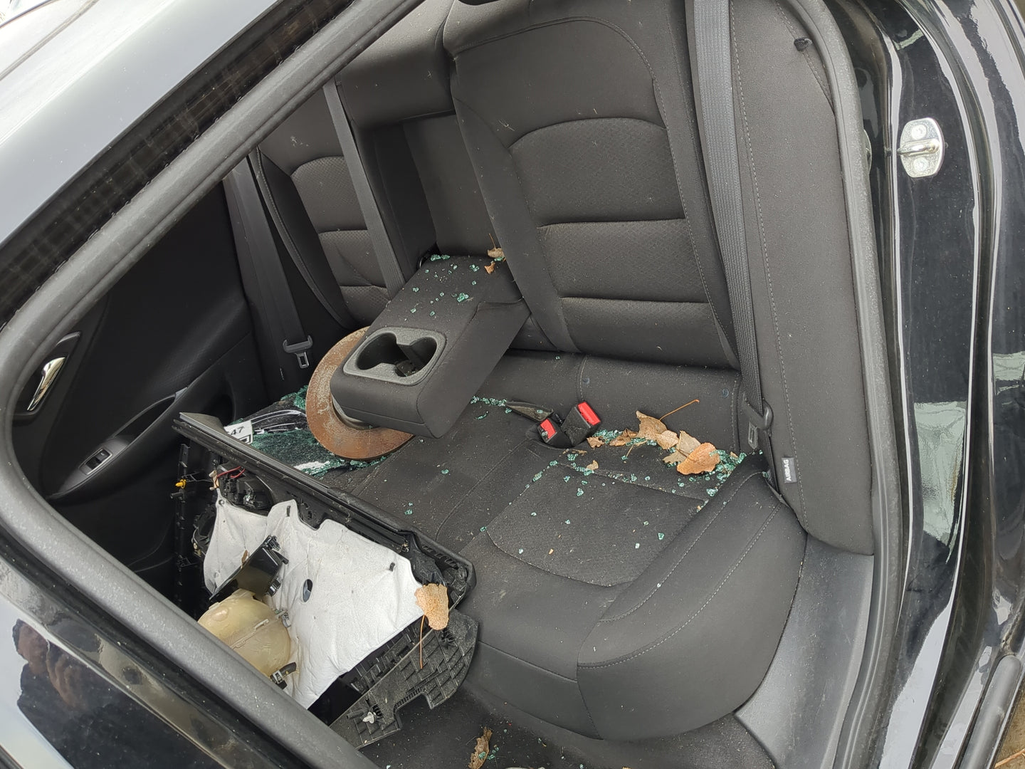 2018 Chevrolet Malibu Rear Seat Oem - Oemusedautoparts1.com