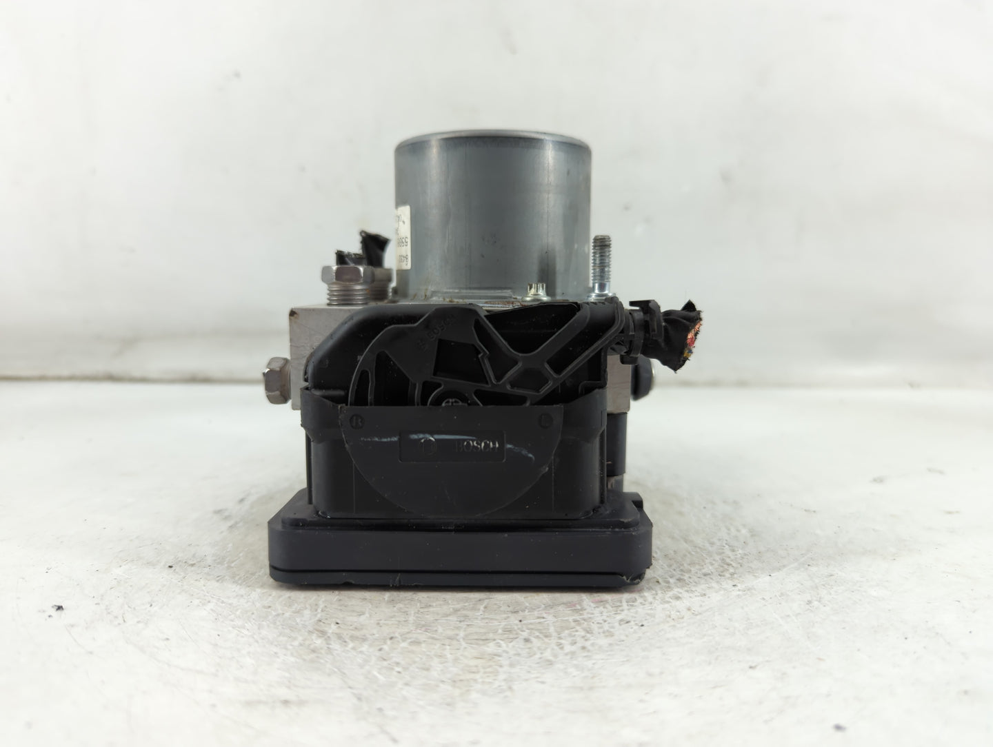 2018 Chevrolet Malibu ABS Pump Control Module Replacement P/N:8432 5538 065055766 Fits OEM Used Auto Parts - Oemusedautopart