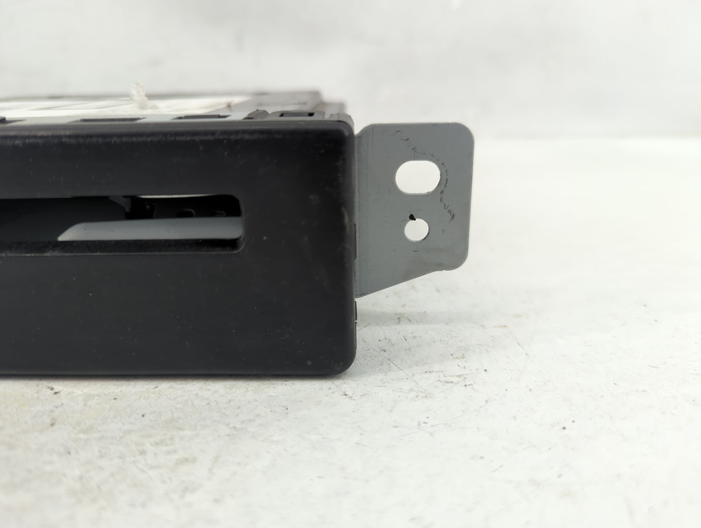 2015-2019 Chevrolet Silverado Radio AM FM Cd Player Receiver Replacement P/N:84016435 Fits Fits 2015 2016 2017 2018 2019 202