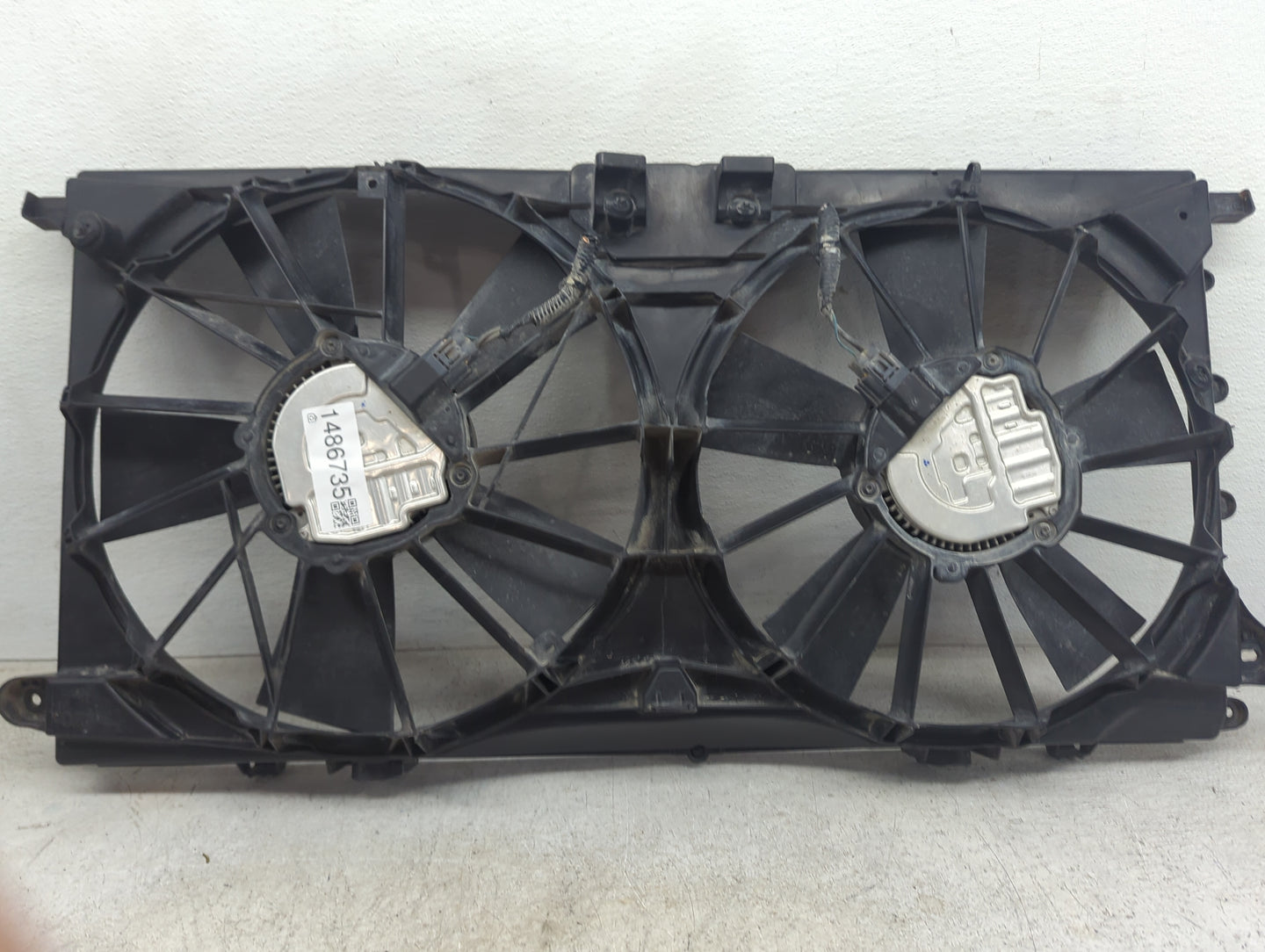2018 Chevrolet Silverado Electric Radiator Cooling Fan Motor Assembly Fits OEM Used Auto Parts - Oemusedautoparts1.com