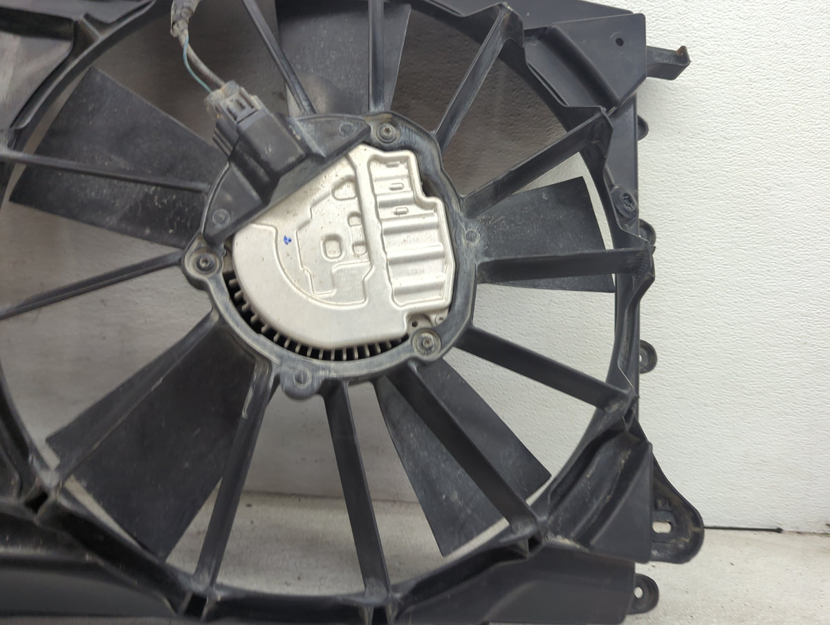 2018 Chevrolet Silverado Electric Radiator Cooling Fan Motor Assembly Fits OEM Used Auto Parts - Oemusedautoparts1.com