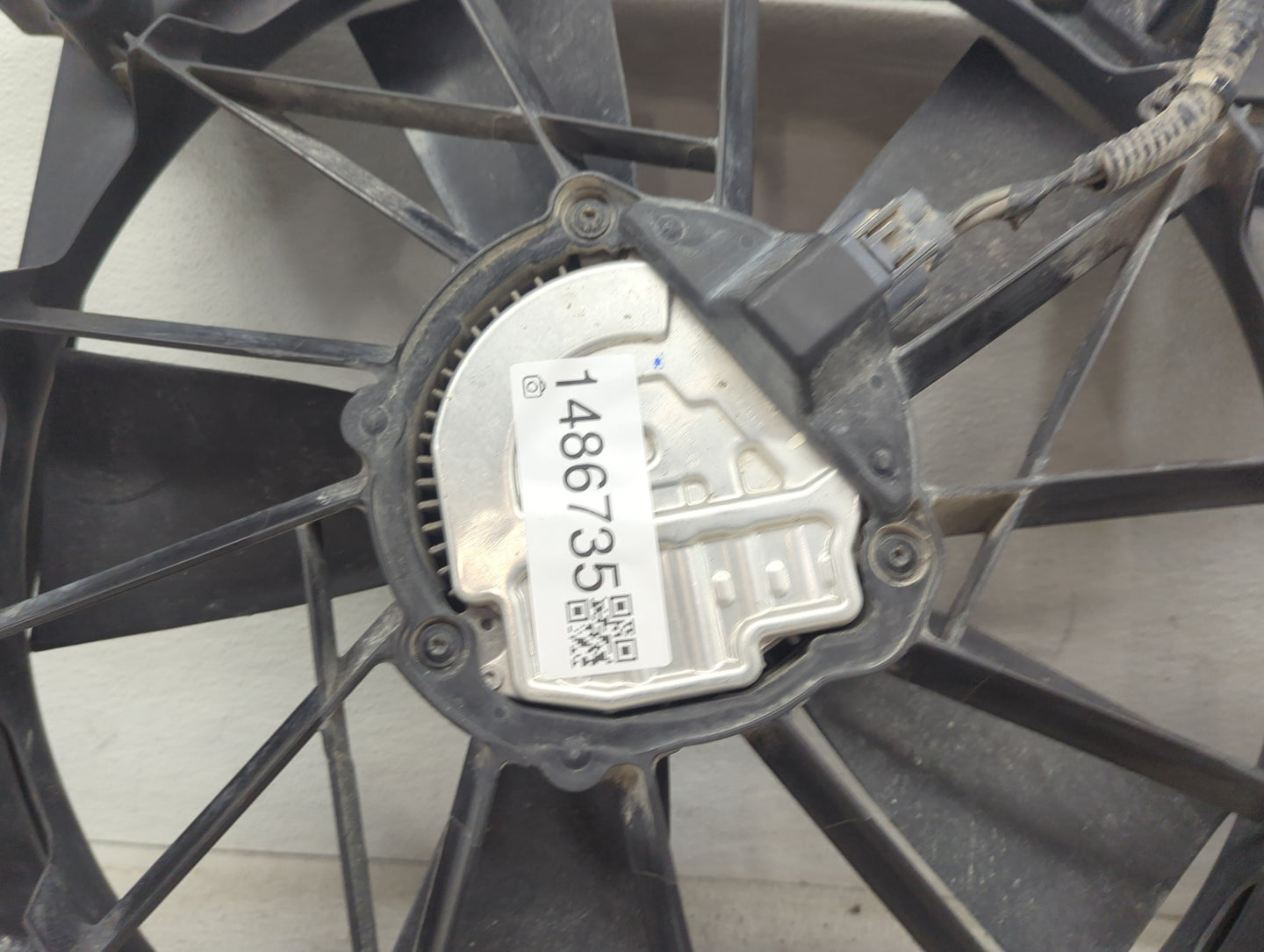 2018 Chevrolet Silverado Electric Radiator Cooling Fan Motor Assembly Fits OEM Used Auto Parts - Oemusedautoparts1.com