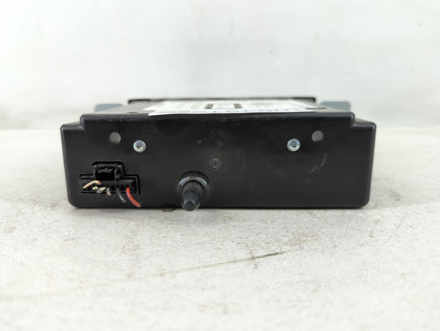 2016-2019 Chevrolet Silverado 1500 Radio AM FM Cd Player Receiver Replacement P/N:84016435 Fits Fits 2016 2017 2018 2019 202