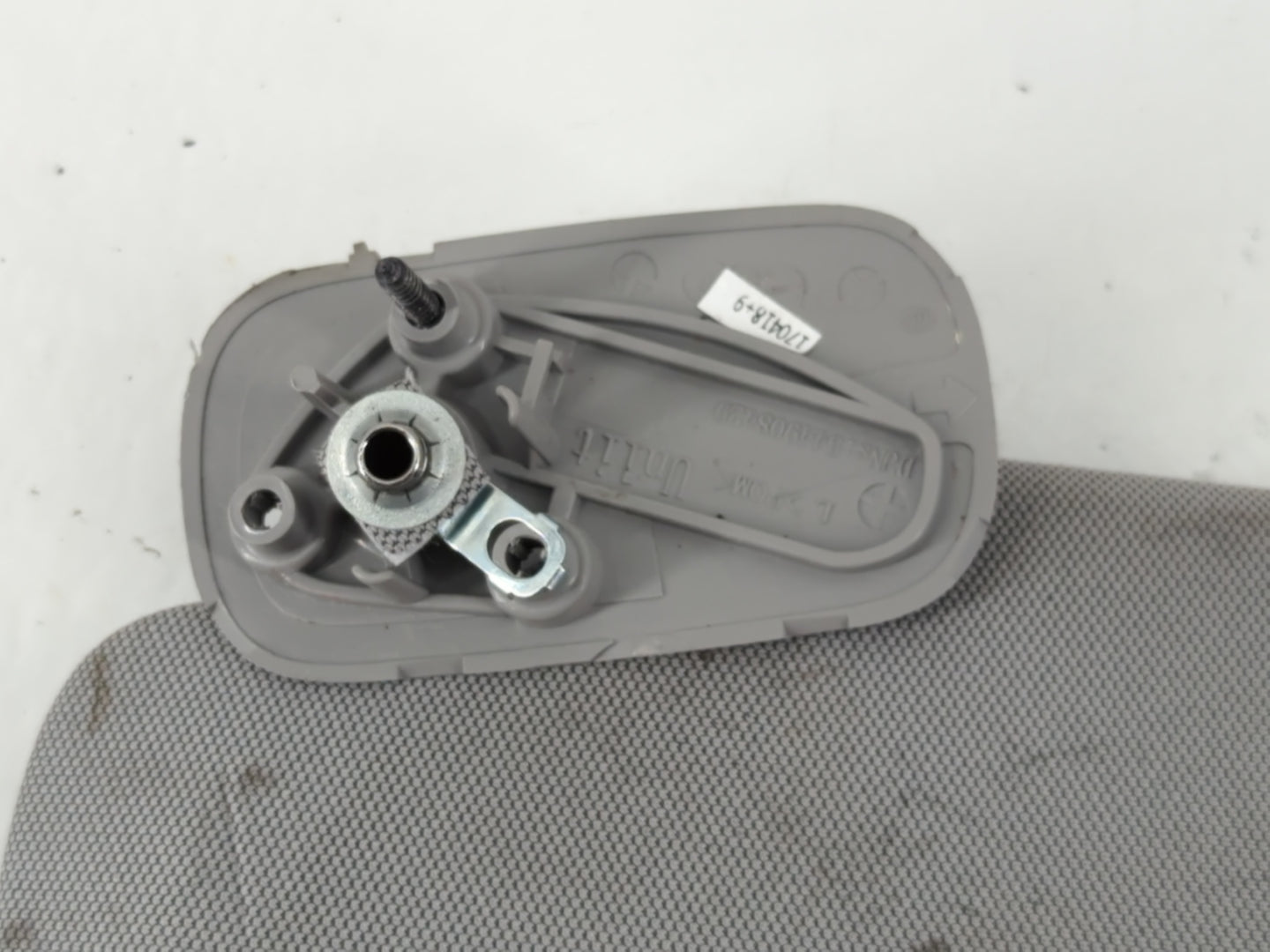 2014-2019 Chevrolet Silverado 1500 Sun Visor Shade Replacement Driver Left Mirror Fits Fits 2014 2015 2016 2017 2018 2019 OE