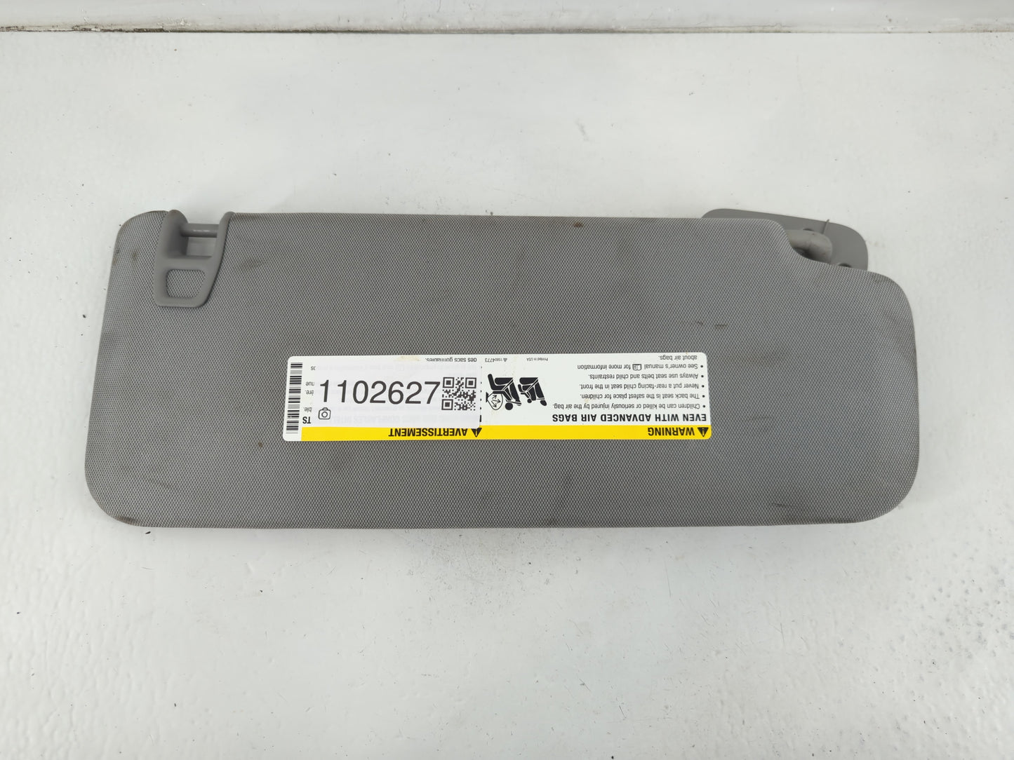 2014-2019 Chevrolet Silverado 1500 Sun Visor Shade Replacement Driver Left Mirror Fits Fits 2014 2015 2016 2017 2018 2019 OE