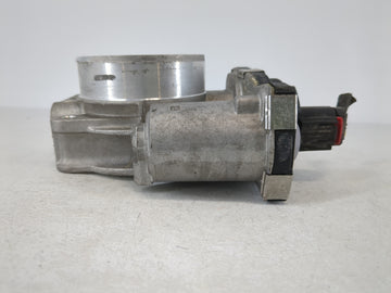 2018 Chevrolet Silverado 1500 Throttle Body P/N:12676296AA Fits Fits 2016 2017 2019 2020 2021 2022 OEM Used Auto Parts